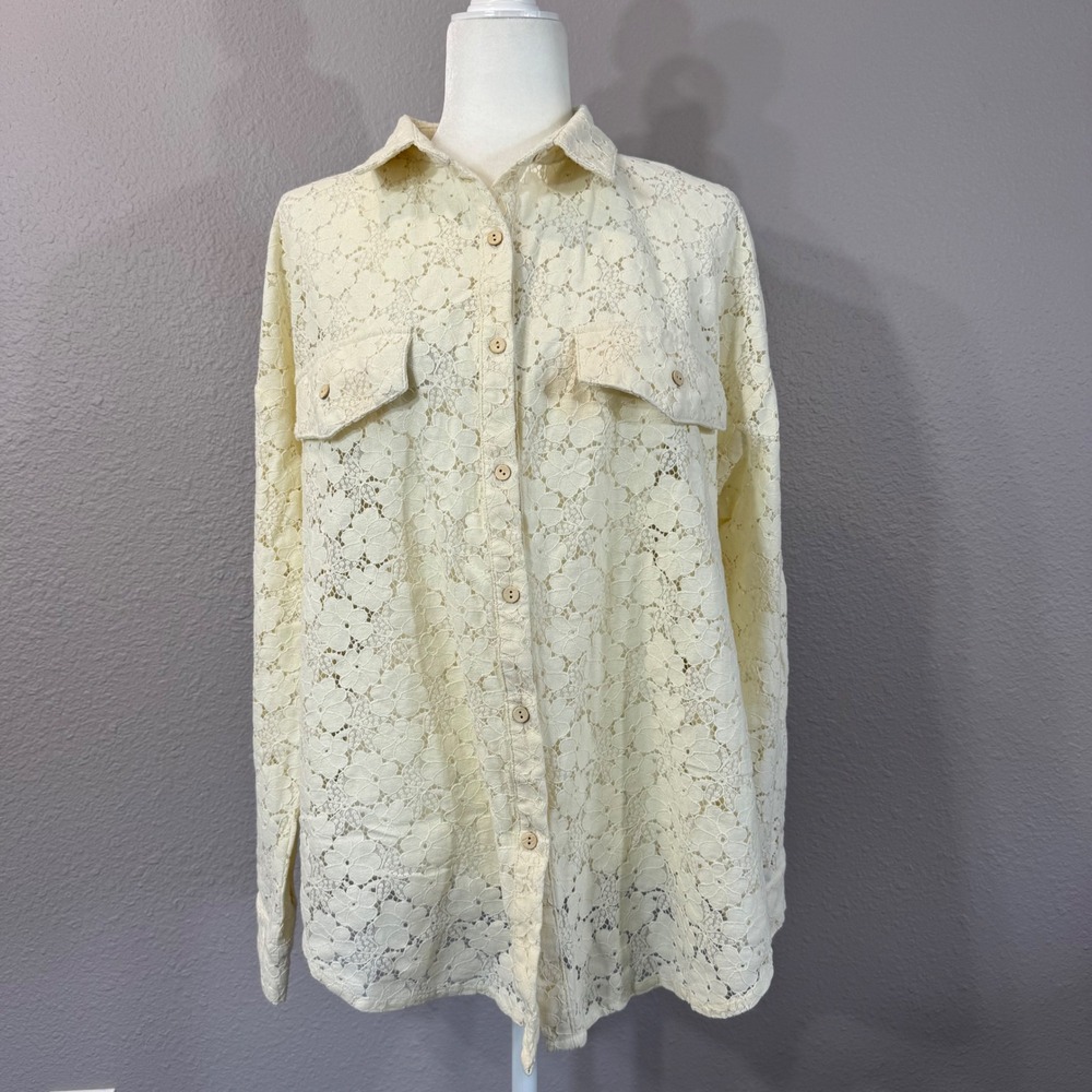 Bucket‎ List Women's Size L Cream Floral Sheer Lace Button Down Shirt IT1764
